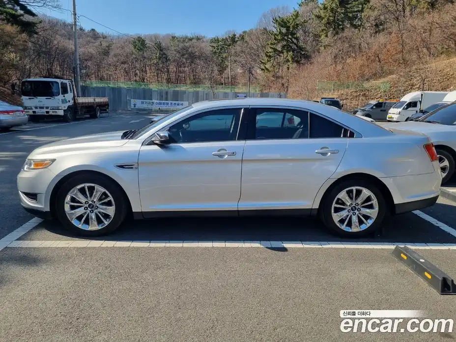 Ford Taurus 2011 3.5 автомат (гидро), фото 11
