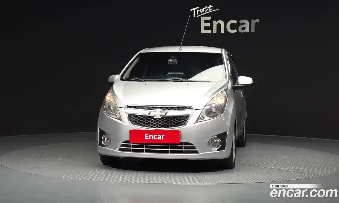 Chevrolet Spark 2011 1.0 автомат (гидро), фото 3