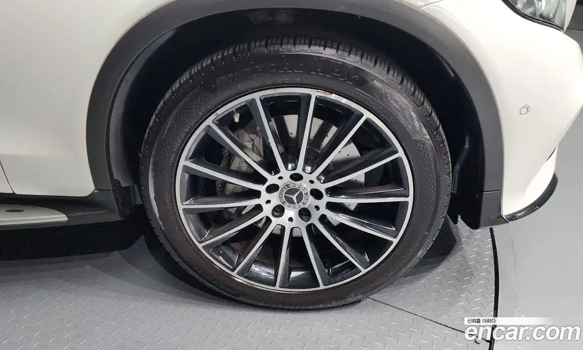 Mercedes-Benz GLC-Class 2019 2.0 автомат (гидро), фото 5