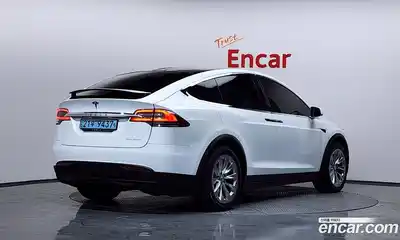 Tesla Model X 2019 0.3 автомат (гидро), миниатюра 2 Tesla Model X 2019 0.3 автомат (гидро), миниатюра 2