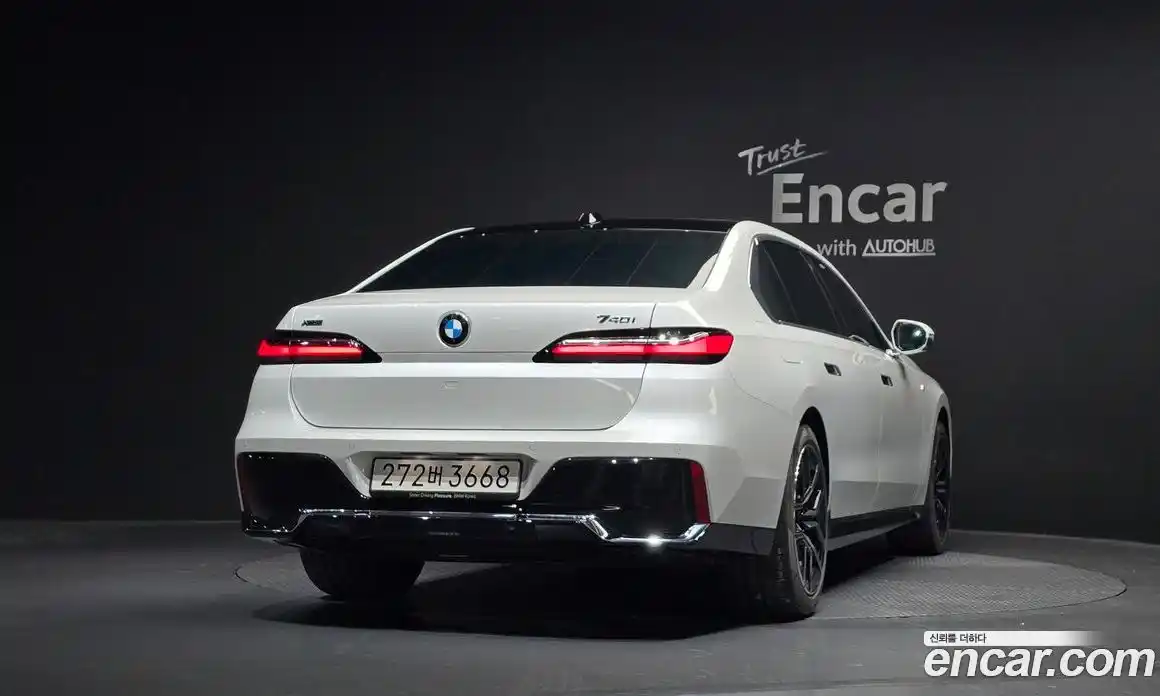 BMW 7 серия 2025 3.0 автомат (гидро), фото 4