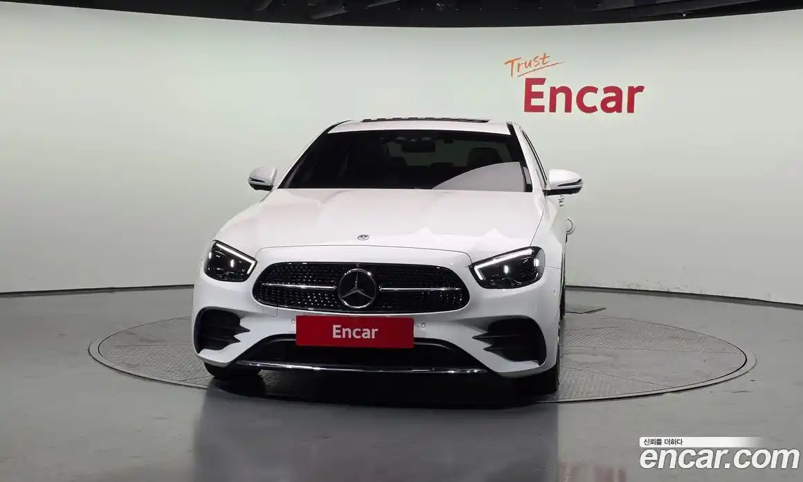 Mercedes-Benz E-Class 2021 1.9 автомат (гидро), фото 3