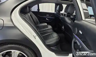Mercedes-Benz E-Class 2016 1.9 автомат (гидро), миниатюра 12