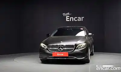 Mercedes-Benz E-Class 2016 1.9 автомат (гидро), миниатюра 3