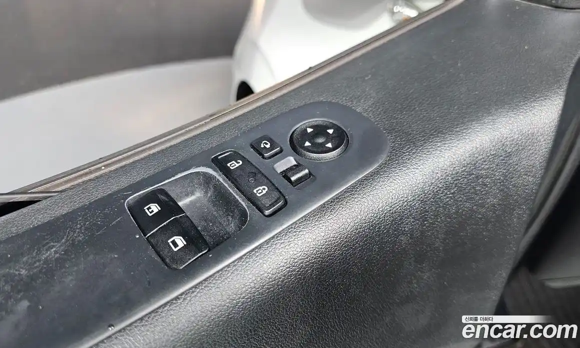 Hyundai Staria 2024 2.2 автомат (гидро), фото 25