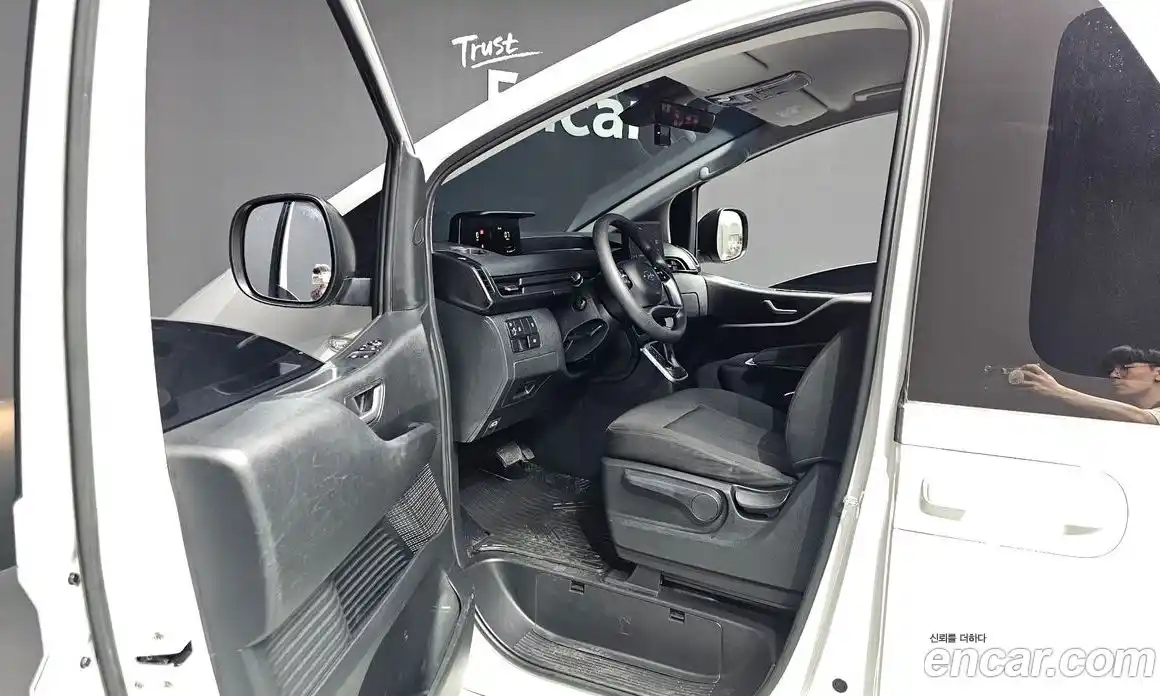 Hyundai Staria 2024 2.2 автомат (гидро), фото 30