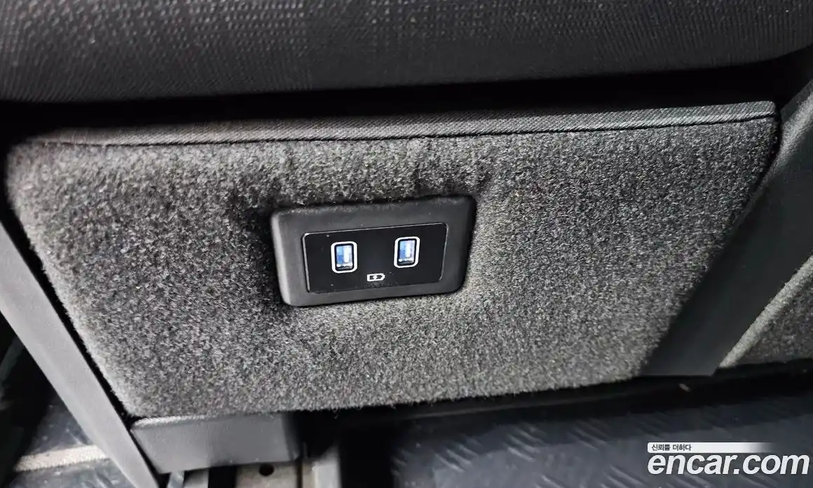 Hyundai Staria 2024 2.2 автомат (гидро), фото 33