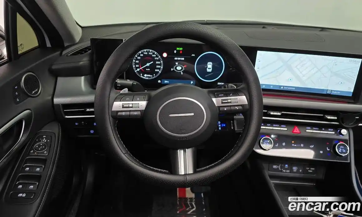 Hyundai Sonata 2023 1.6 автомат (гидро), фото 19