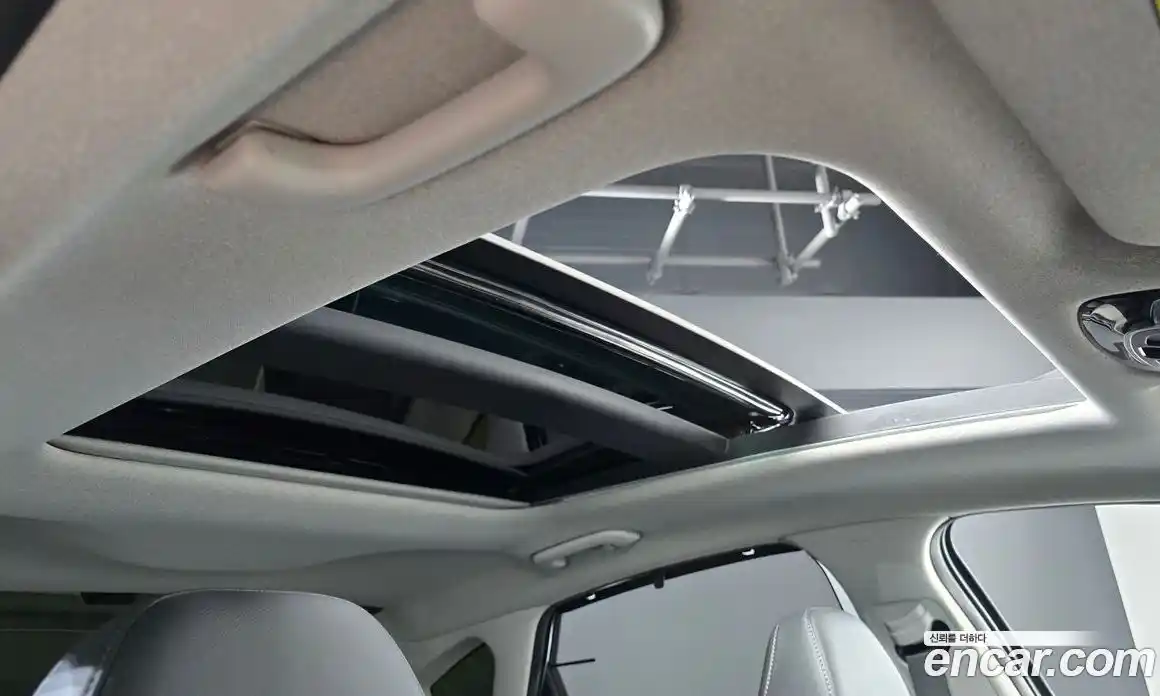 Hyundai Sonata 2023 1.6 автомат (гидро), фото 21