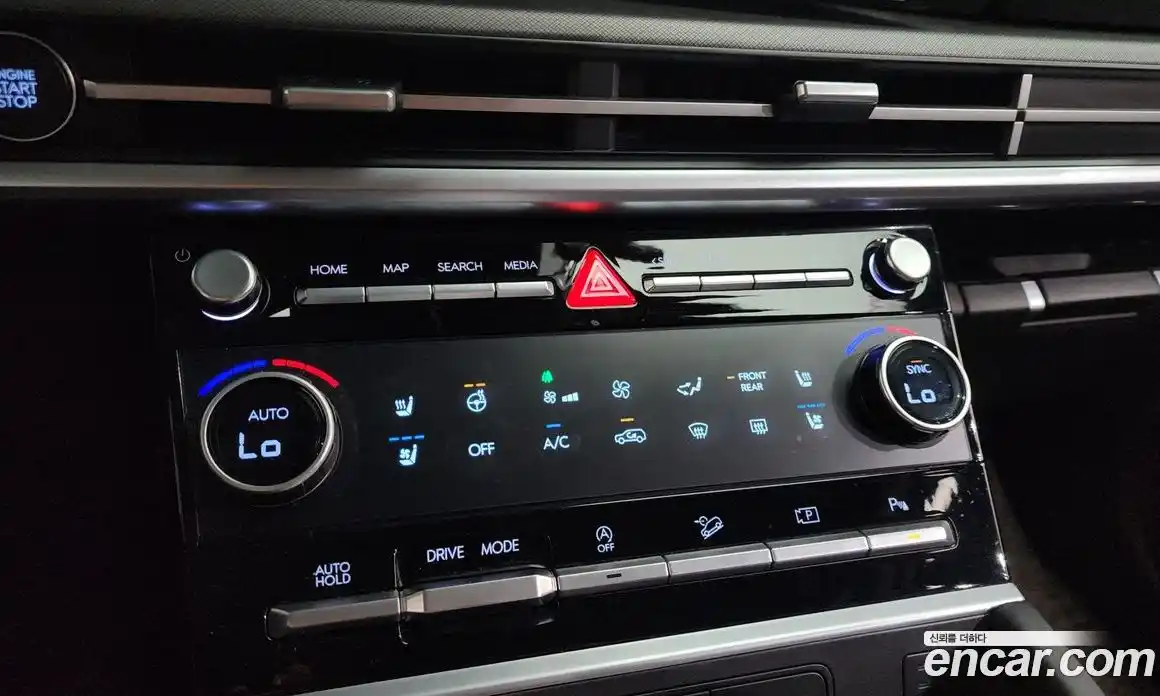 Hyundai Santa Fe 2025 2.5 автомат (гидро), фото 31