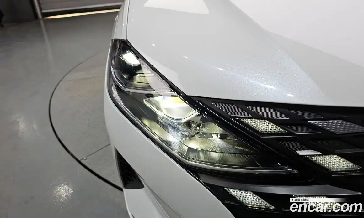 Hyundai Grandeur 2022 2.5 автомат (гидро), фото 8