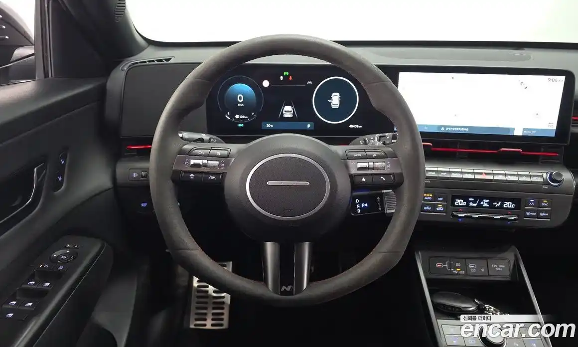 Hyundai Kona 2023 1.6 автомат (гидро), фото 13