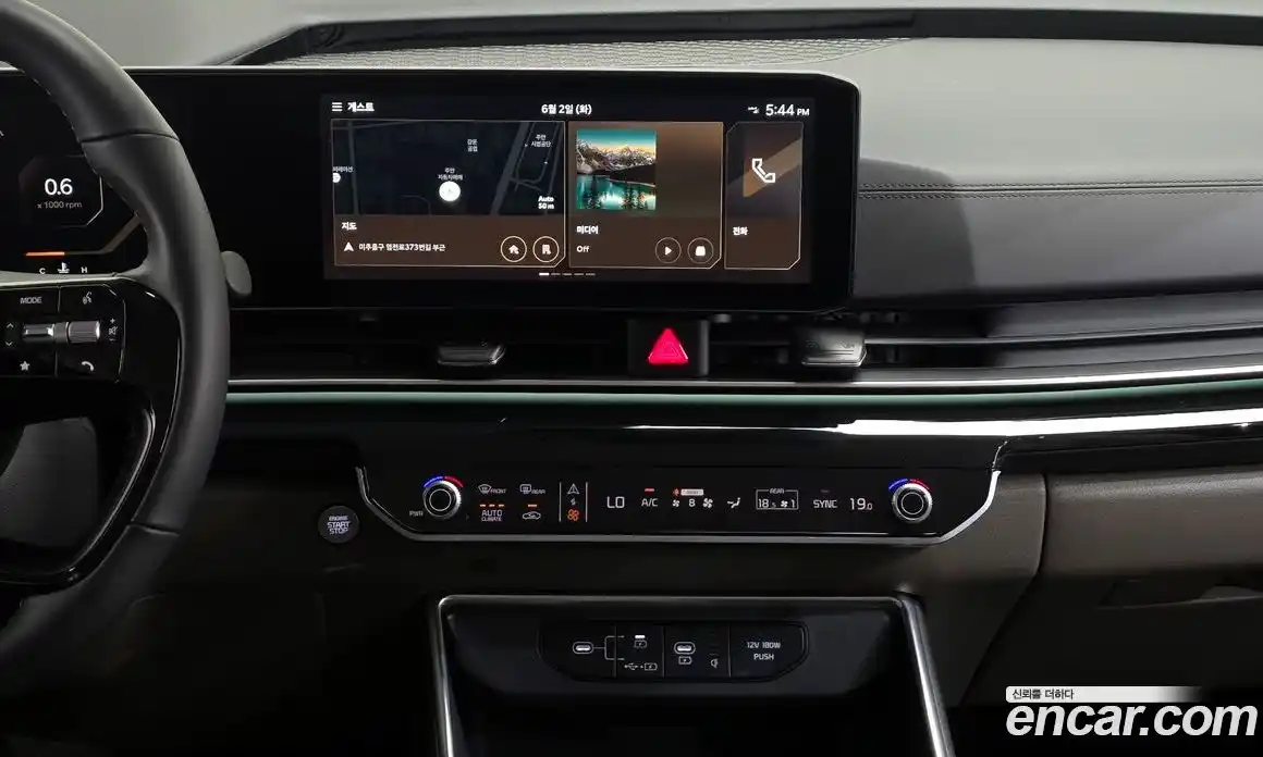 Kia Carnival 2025 3.5 автомат (гидро), фото 20