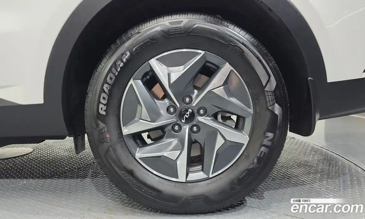 Kia Sorento 2022 1.6 автомат (гидро), фото 7