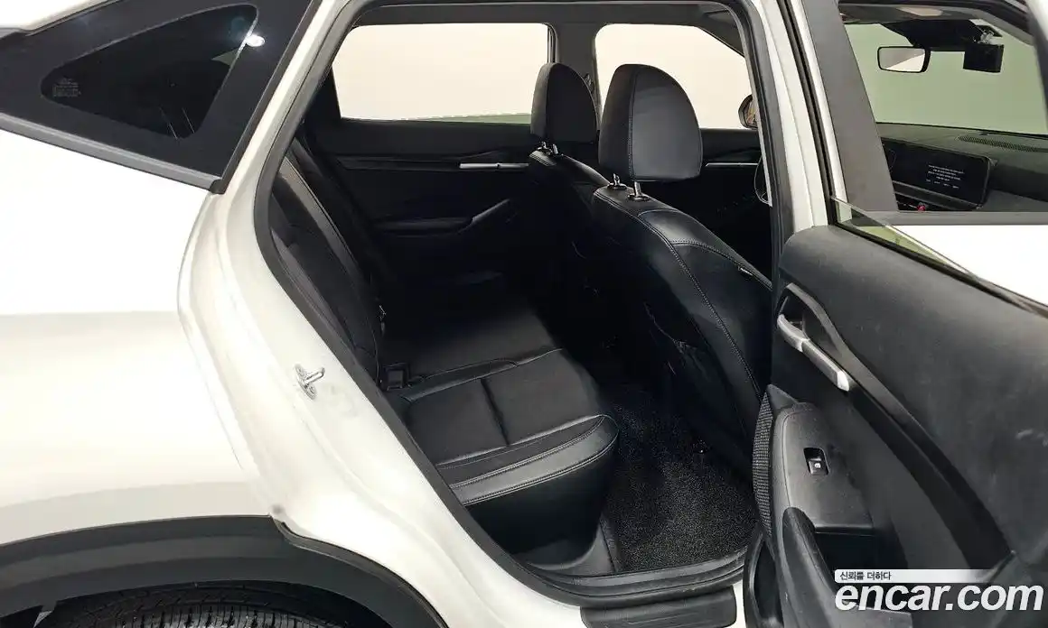 Kia Seltos 2024 2.0 автомат (гидро), фото 17