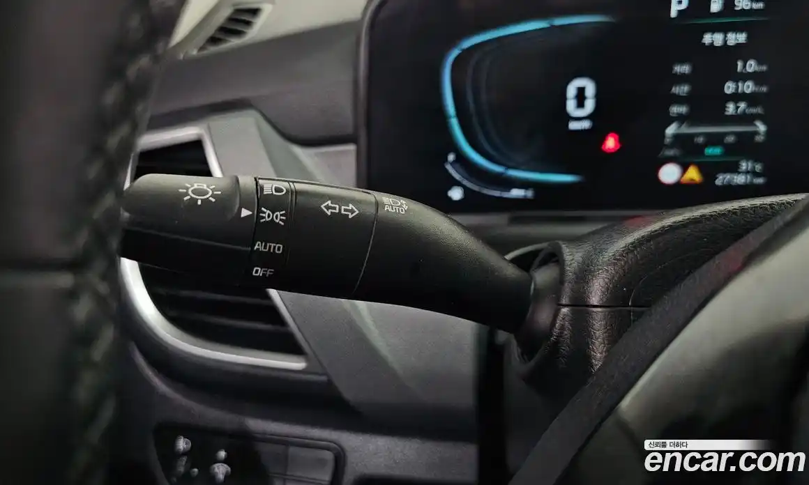 Kia Seltos 2024 2.0 автомат (гидро), фото 27