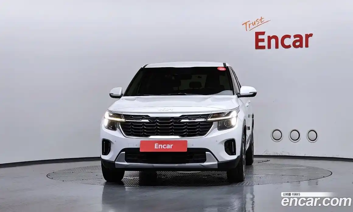 Kia Seltos 2024 2.0 автомат (гидро), фото 3