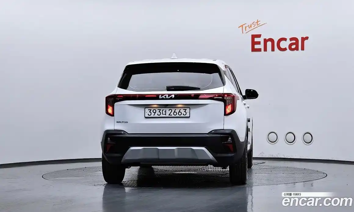 Kia Seltos 2024 2.0 автомат (гидро), фото 4