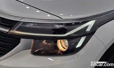Kia Seltos 2024 2.0 автомат (гидро), миниатюра 8