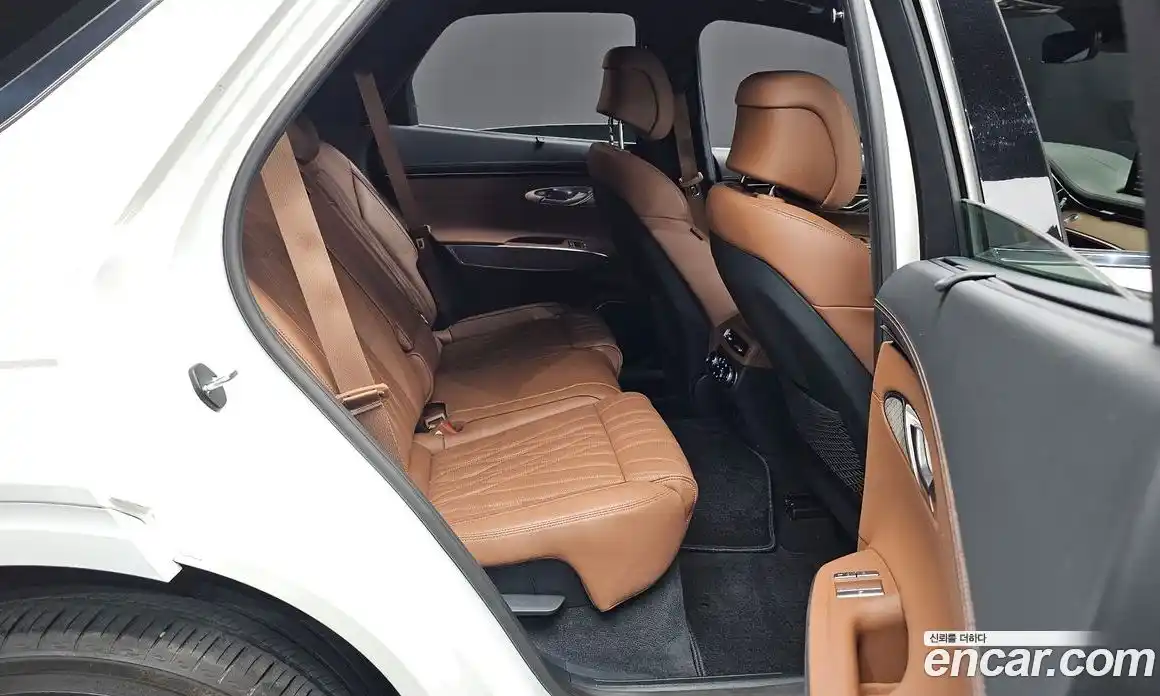 Genesis GV70 2021 2.5 автомат (гидро), фото 11