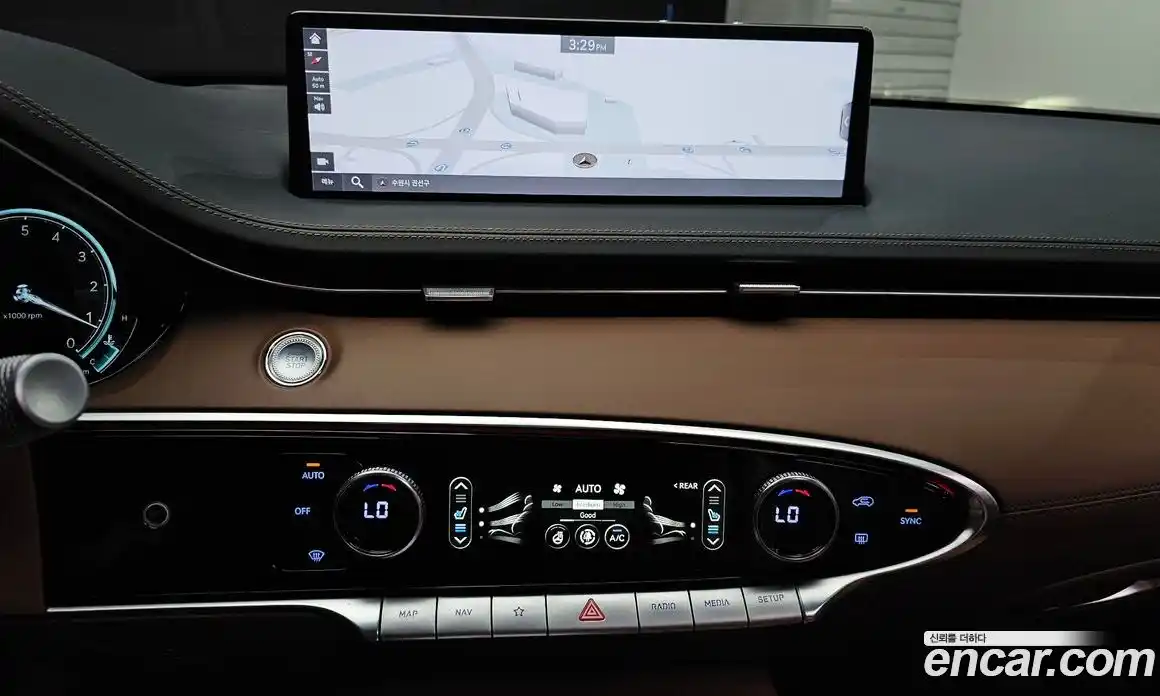 Genesis GV70 2021 2.5 автомат (гидро), фото 13