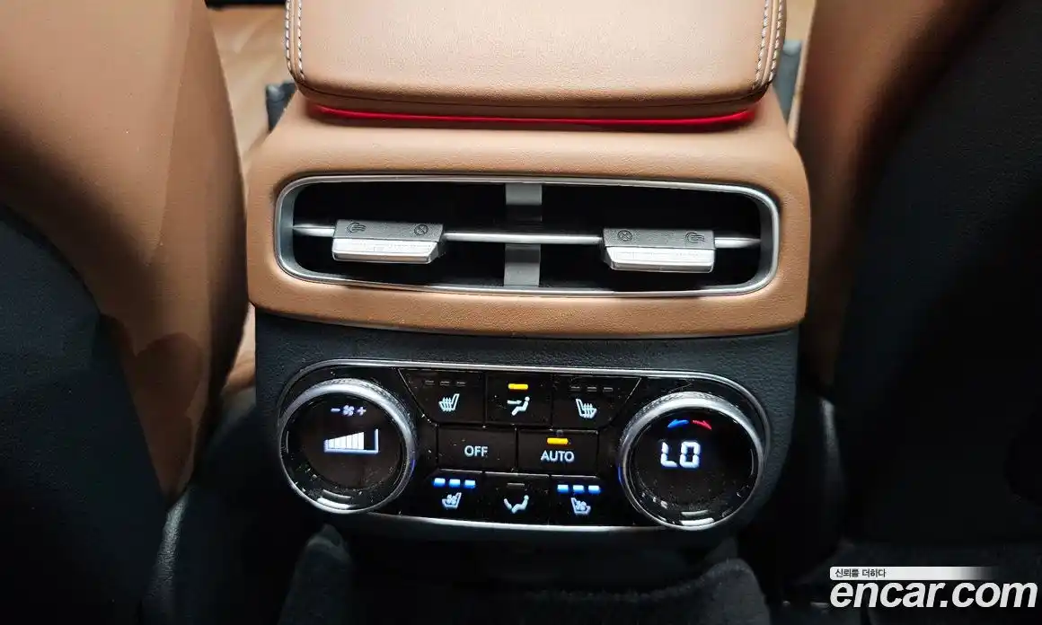 Genesis GV70 2021 2.5 автомат (гидро), фото 18