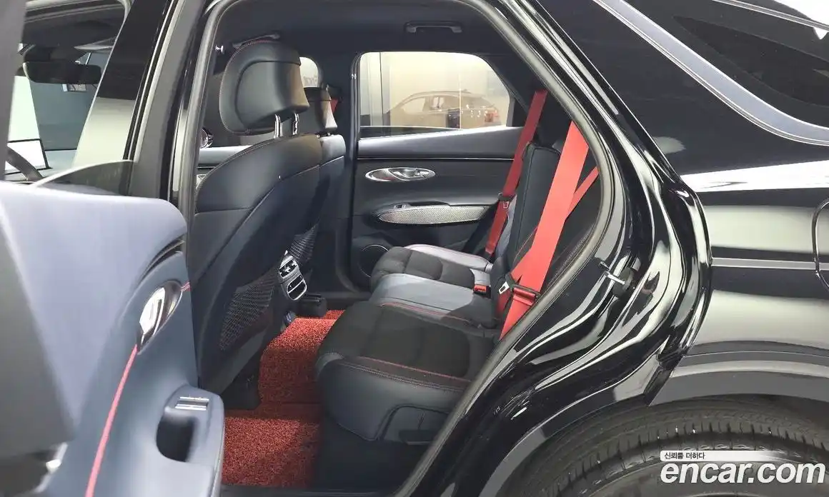 Genesis GV70 2021 2.5 автомат (гидро), фото 16