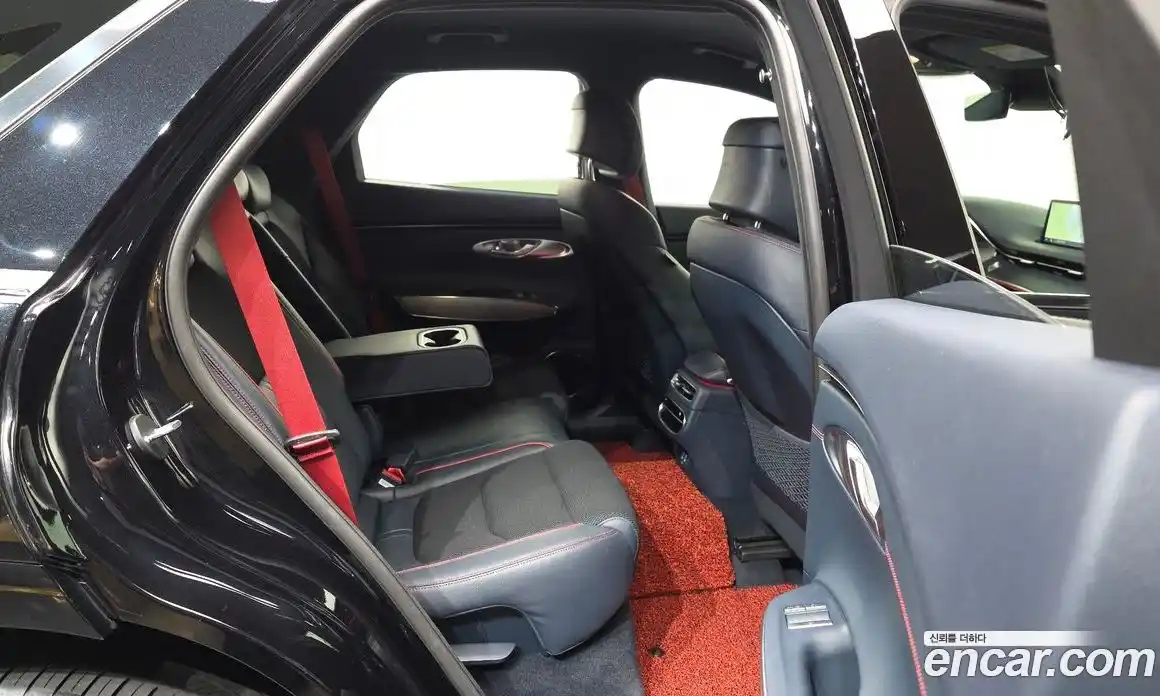 Genesis GV70 2021 2.5 автомат (гидро), фото 18