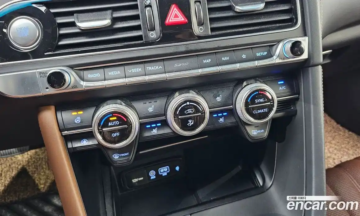 Genesis G70 2019 2.0 автомат (гидро), фото 30