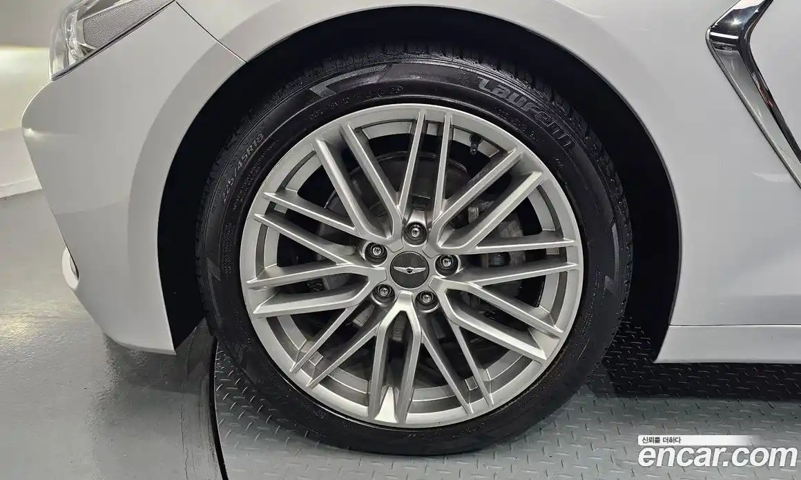 Genesis G70 2019 2.0 автомат (гидро), фото 5