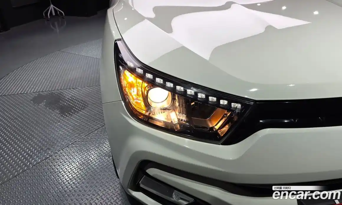 SsangYong TIBOLI 2017 1.6 автомат (гидро), фото 8