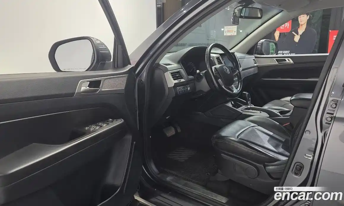 SsangYong Rexton 2018 2.2 автомат (гидро), фото 13