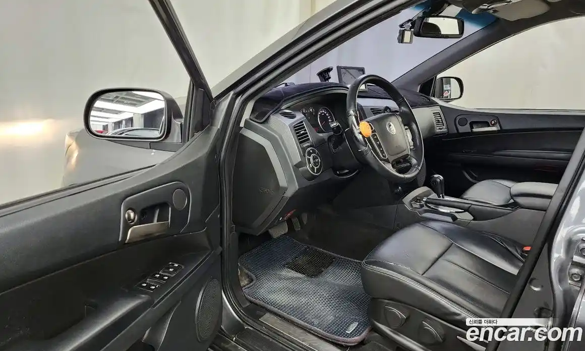 SsangYong Korando 2014 2.0 автомат (гидро), фото 13