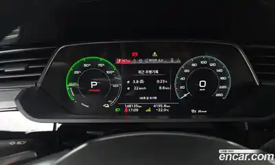 Audi e-tron 2021 0.2 автомат (гидро), миниатюра 10
