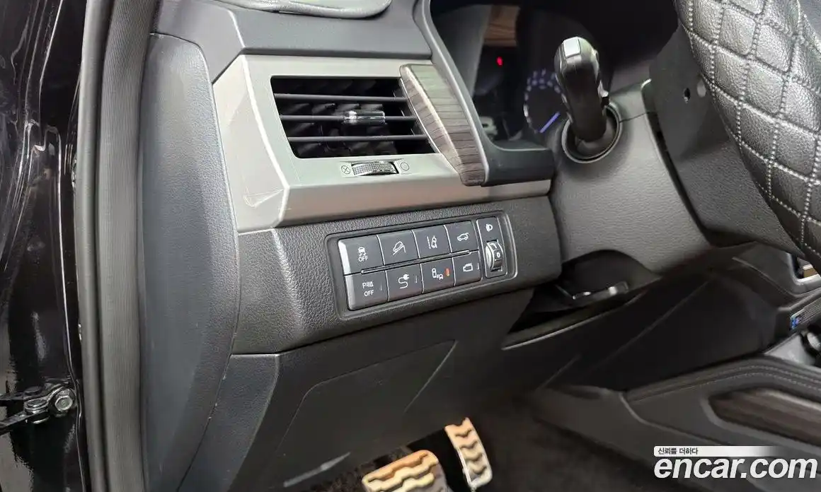 SsangYong Rexton 2018 2.2 автомат (гидро), фото 17