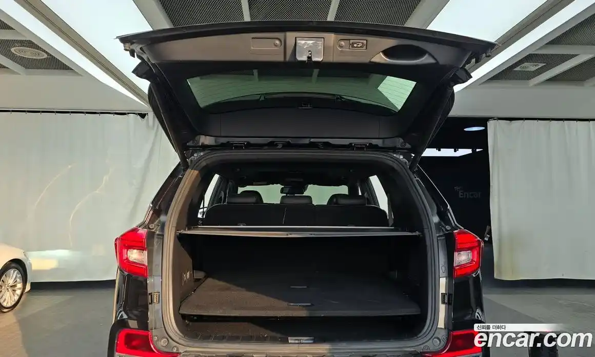 SsangYong Rexton 2018 2.2 автомат (гидро), фото 20