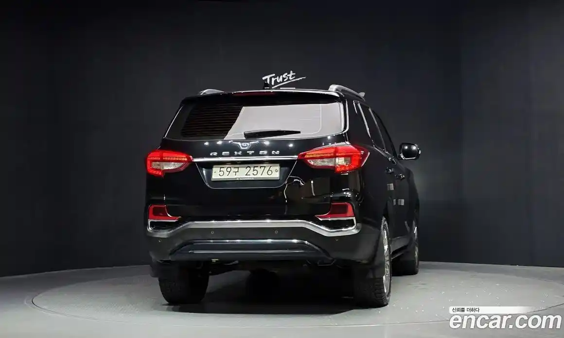 SsangYong Rexton 2018 2.2 автомат (гидро), фото 4