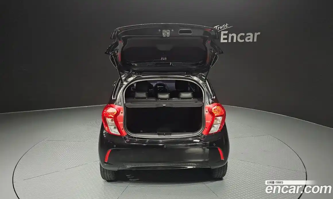 Chevrolet Spark 2019 1.0 автомат (гидро), фото 26