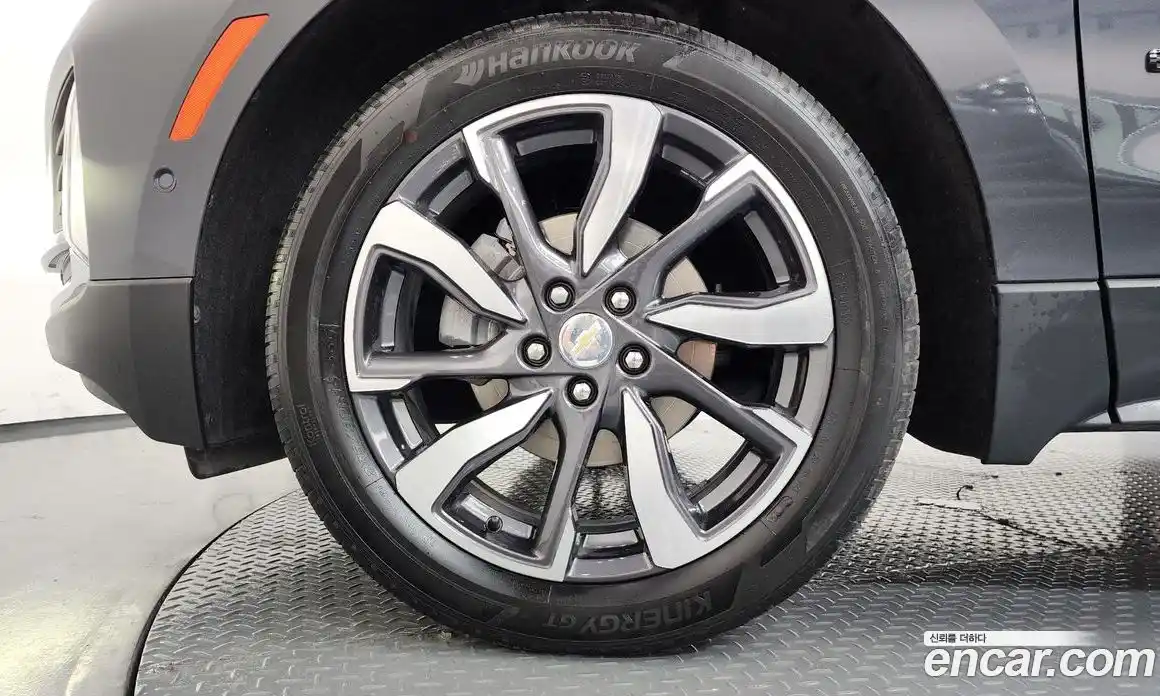Chevrolet Equinox 2022 1.5 автомат (гидро), фото 5