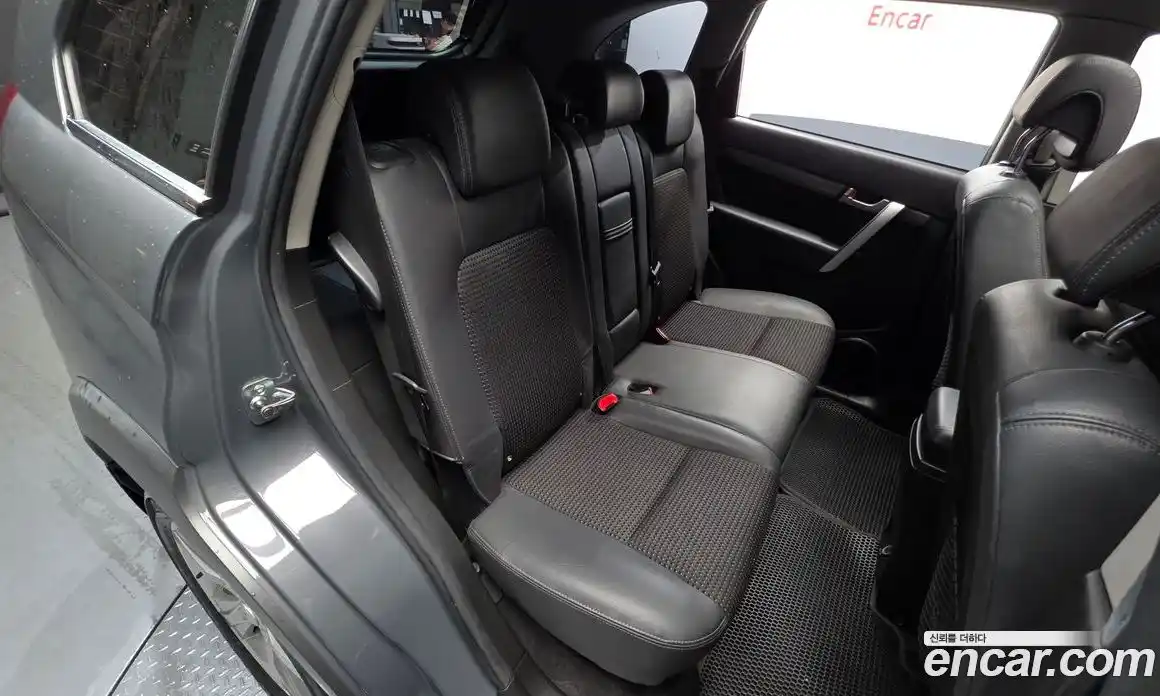 Chevrolet Captiva 2011 2.2 автомат (гидро), фото 11