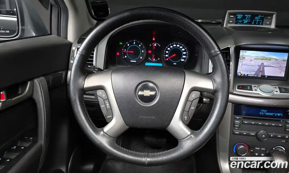 Chevrolet Captiva 2011 2.2 автомат (гидро), фото 13