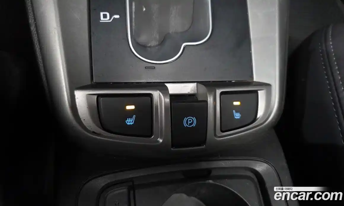 Chevrolet Captiva 2011 2.2 автомат (гидро), фото 17