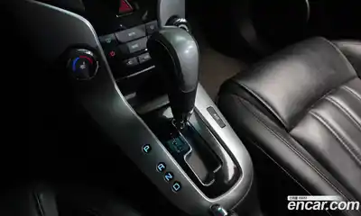 Chevrolet Cruze 2011 1.8 автомат (гидро), миниатюра 9
