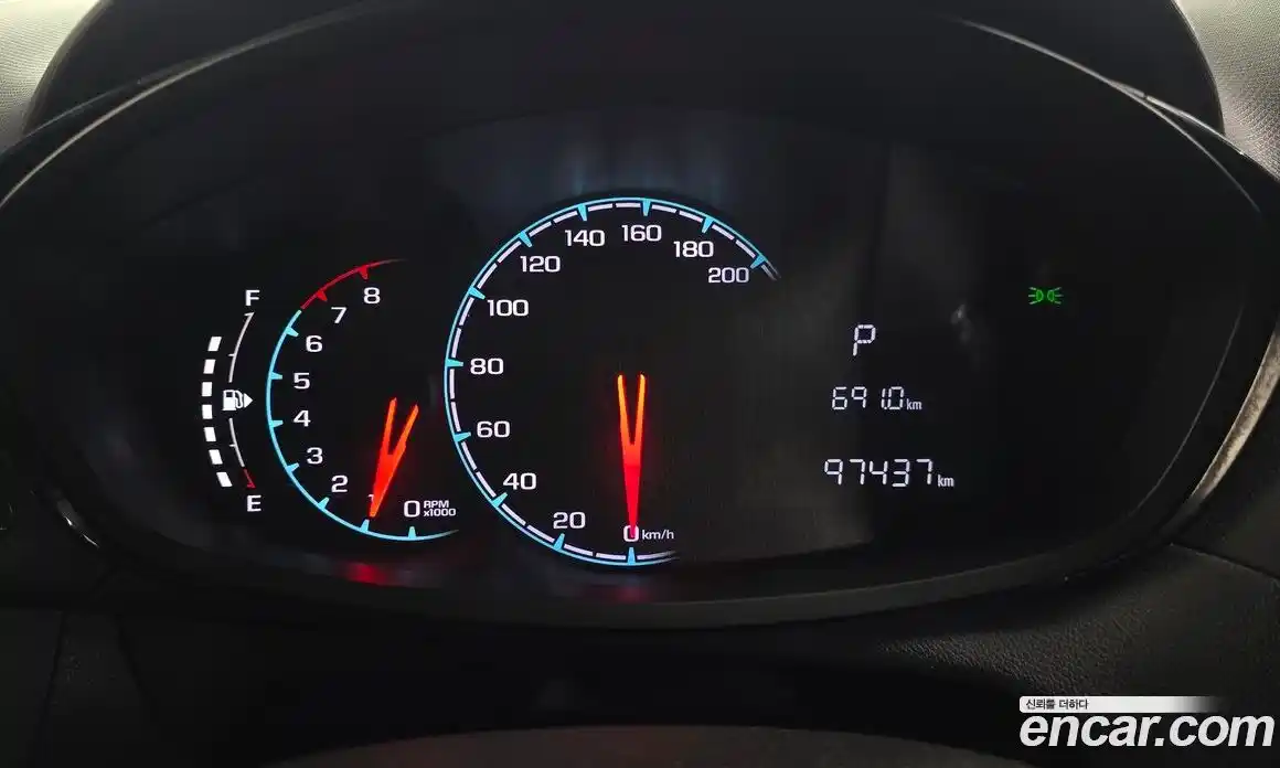 Chevrolet Spark 2016 1.0 автомат (гидро), фото 8