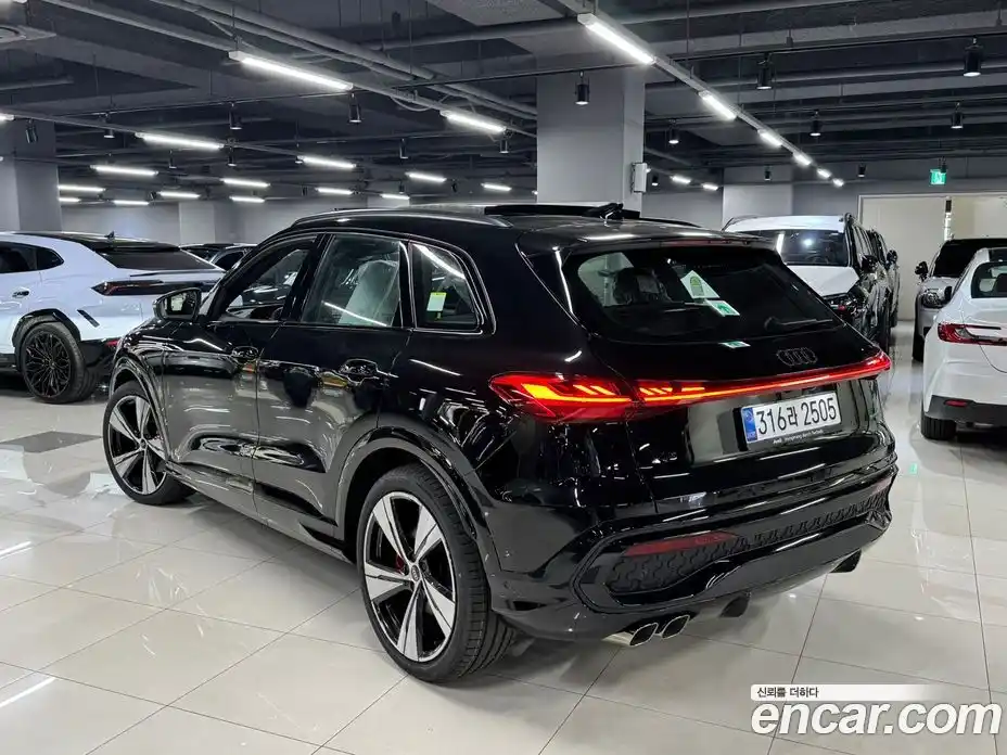 Audi Q5 2025 2.0 автомат (гидро), фото 3