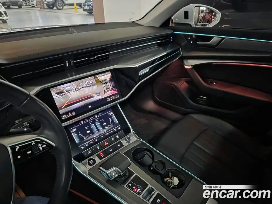 Audi A6 2023 2.0 автомат (гидро), фото 18