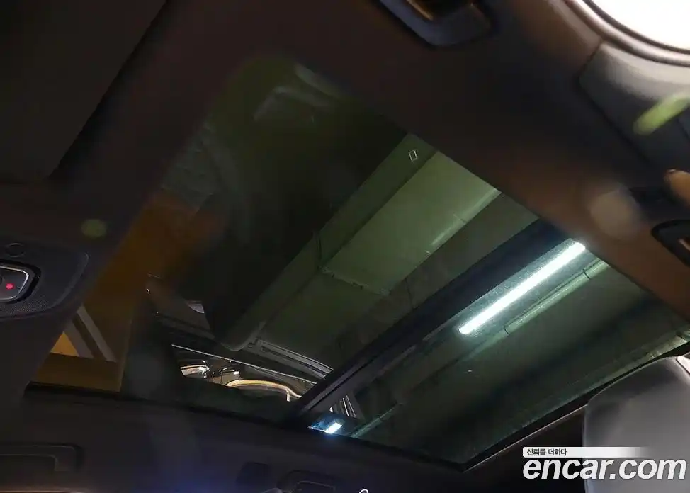 Audi Q7 2023 3.0 автомат (гидро), фото 19
