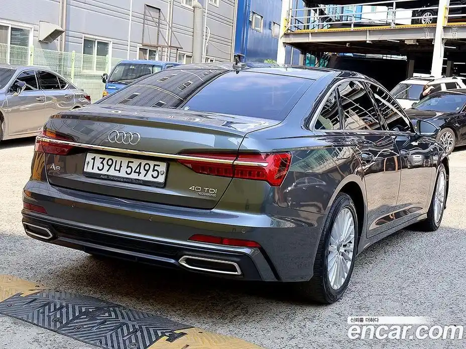 Audi A6 2020 2.0 автомат (гидро), фото 4