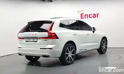 Volvo XC60 2019 2.0 автомат (гидро), миниатюра 2