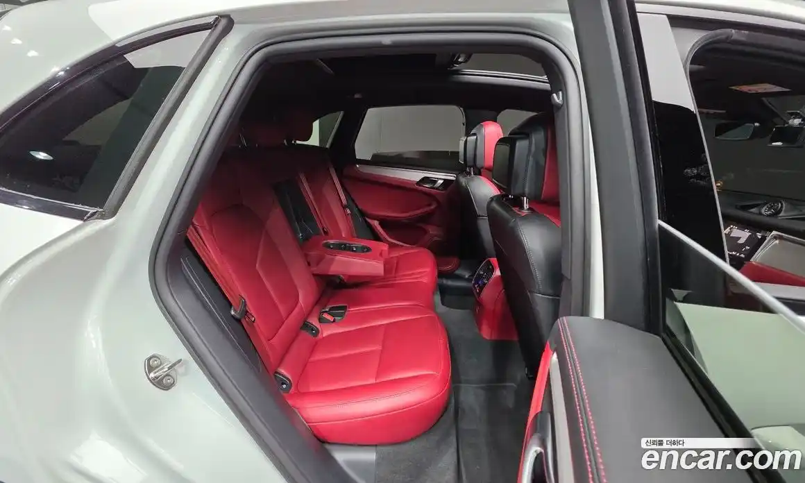 Porsche Macan 2023 2.9 автомат (гидро), фото 24